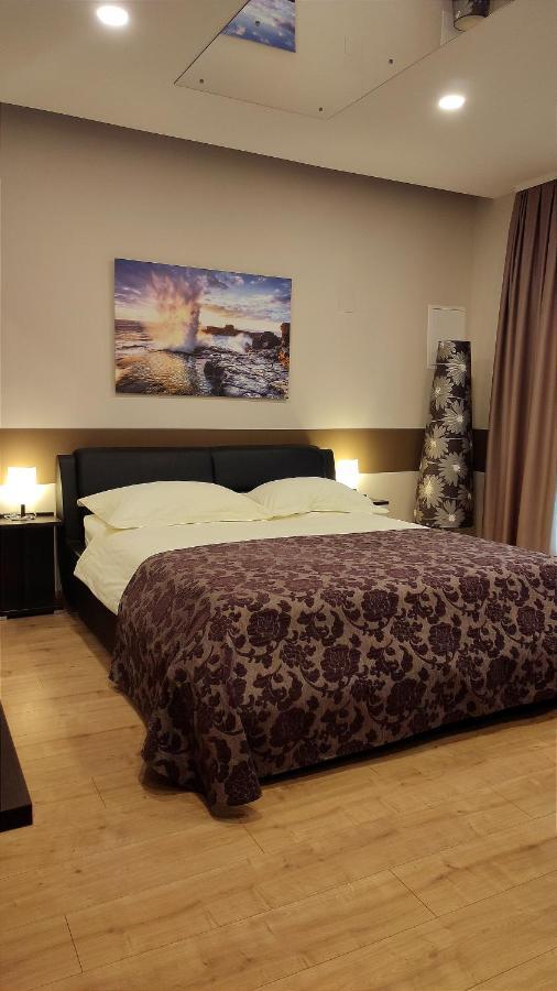 Rooms Villa Oasiss ヴィンクラン 部屋 写真